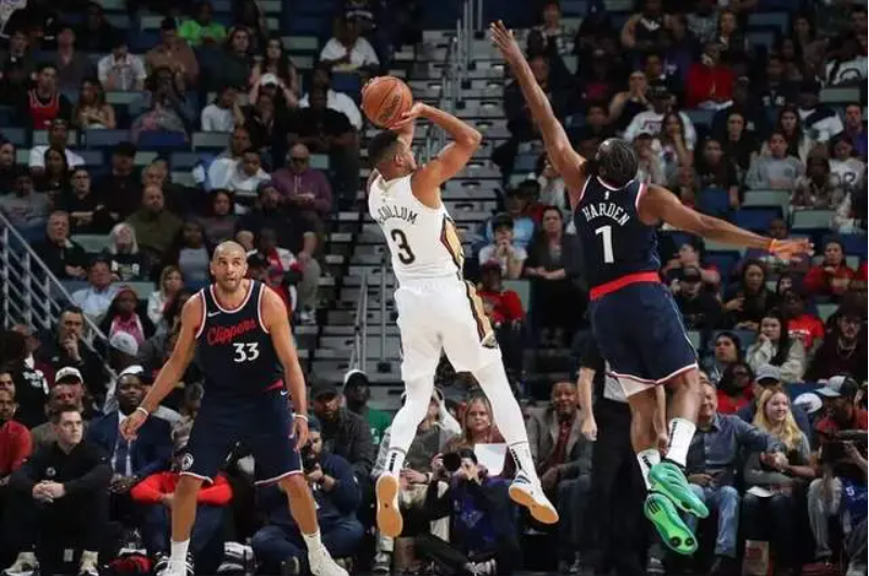 爱游戏体育 哈登连续十二场比赛得分超过夺冠，日本队不断突破！