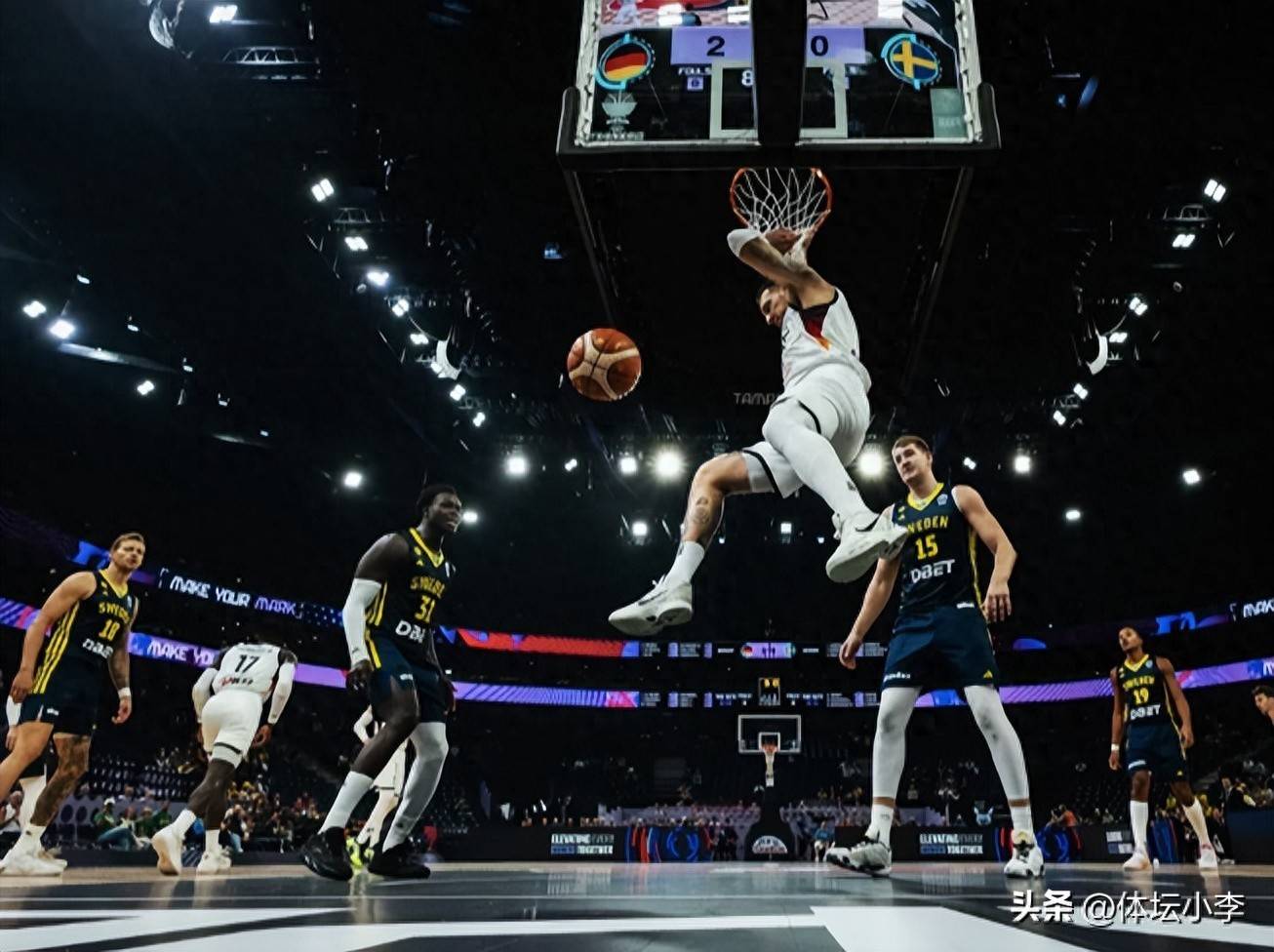 AYX体育登录入口包含关键战突围战来临，多伦多猛龙围绕欧洲杯外线爆发，引发热议，赛季目标并未改变的词条