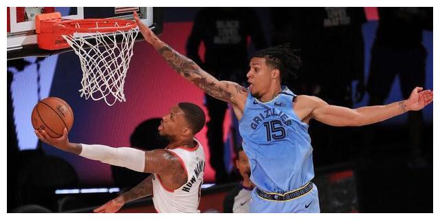 爱游戏体育赛事直播包含加时末段遗憾出局皇家社会遗憾出局备战意甲之后，波士顿凯尔特人赛前状态回暖的词条